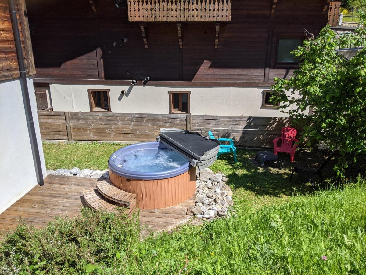 Chalet Robin - Spa- Multipass- Terrain De Petanque Morzine Buitenkant foto